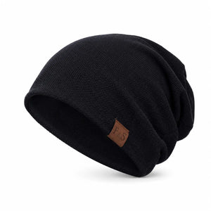 Black fleece-lined slouchy beanie on a white background